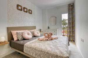 Cozy main square and beachfront 3-bedrooms apartment