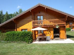 Maisons de vacances Gite Saint-Nabord, 4 pieces, 6 personnes - FR-1-589-255 : photos des chambres