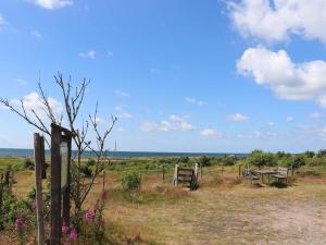 5 person holiday home in TRÄSLÖVSLÄGE-By Traum