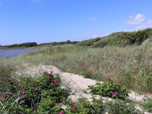 5 person holiday home in TRÄSLÖVSLÄGE-By Traum