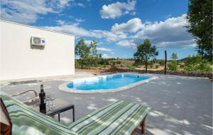 Gorgeous Home In Muc With Wifi