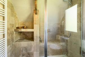 Appartements Chalet a l'ambiance cocooning a Vars - maeva Home - Chalet 2 pieces 9 personnes - Confort MAE-3585 : photos des chambres