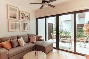 Stylish Luxury Condo in the heart of Playa