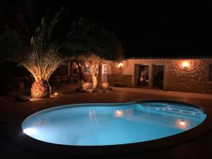 Villas Charmante Chartreuse Bordelaise Piscine-Jardin-Pkg : photos des chambres