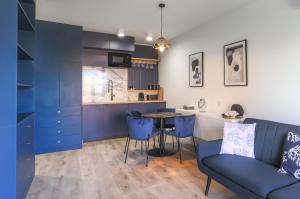 Apartament Centrum Gdańsk blisko Starego Miasta z widokiem na rzekę