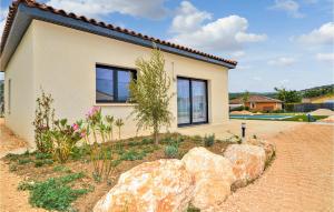Maisons de vacances 2 Bedroom Stunning Home In Vallon-pont-darc : photos des chambres