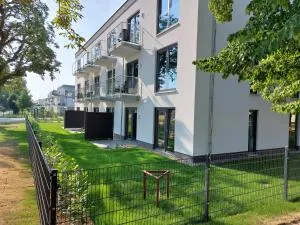 Sporthotel Neuruppin - Apartmenthaus mit Ferienwohnungen - Buskow