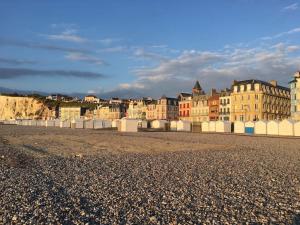 Manoir dexception à Grandcourt (76) la Baronnie