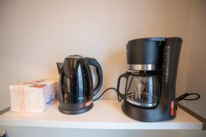 Evaggelismos m station studio for 3 pers by MPS