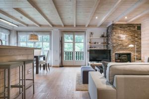 Tubo Nere by Totiaran