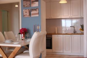 Chick one bedroom apartment old town located