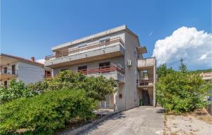 Beautiful Apartment In Crikvenica With Wifi