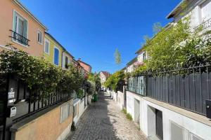 Maisons de vacances Charming townhouse with garden in the City of Love : photos des chambres