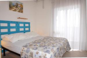 Beautiful Apartment For 4 Persons pool tv
