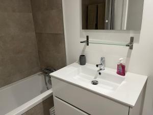 Albur Village A - Crocus