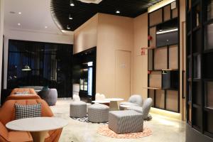 OTEL Hotel Suite