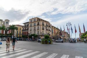SORRENTO - Posizione unica nella piazza principale