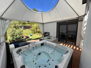 Maisons de vacances Lodge spa privatif Sylvestre, sejour zen : photos des chambres