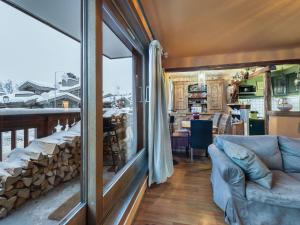 Appartement chaleureux avec cheminée et parking à Courchevel - FR-1-564-55