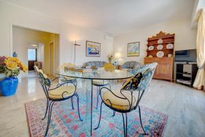 3 bedrooms in Cannes Center and south terrace