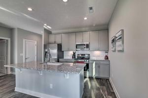 Lovely Bowling Green Home, 10 Mi to Downtown!