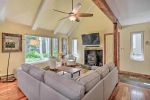 Peaceful Edwards Condo with Mountain Views! - إيجل