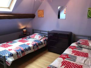 Campings Camping Les Pommiers : Maison 2 Chambres