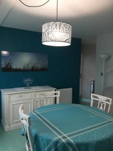 Appartements A 50m de la mer : photos des chambres