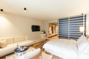 Comfort Double Room with Balcony room in Hotel Ritterhof