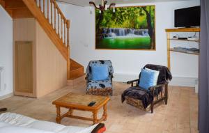 Maisons de vacances Maison de 3 chambres avec jardin clos et wifi a Channay sur Lathan : photos des chambres