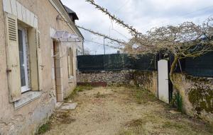 Maisons de vacances Maison de 3 chambres avec jardin clos et wifi a Channay sur Lathan : photos des chambres