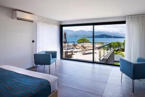 Suite Mariosa with Sea View room in Hotel Restaurant Mariosa