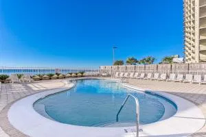 Romar Tower by Meyer Vacation Rentals - Romar Beach
