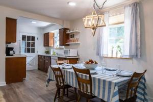 Lakefront for 8, Near KY Speedway, Belterra Casino