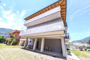 1Dest - Easy Modern