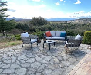 GITE LAVANDE avec piscine privée CLASSÉ 4 Étoiles