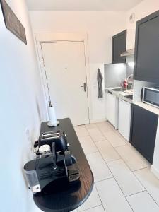 Appartements Jacuzzi / Parking Prive / Terrasse / Au pied du tram : photos des chambres