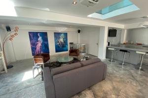 Appartements Loft 9 - in the heart of Biarritz close to the beach : photos des chambres