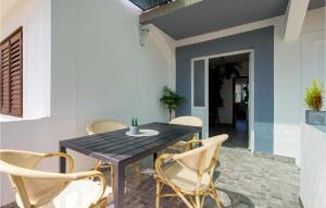 Nice Apartment In Rab With Wifi