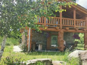 Cabana Casa de Piatra, de la Mara