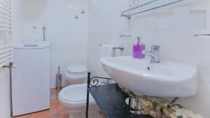 Luxury Apartment with City View room in Navona Open Space Aparthotel