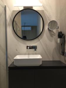 Mennica Residence Luxury Location