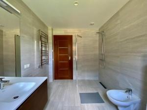 Skolas iela , Valmiera