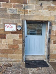 Luddies Country Cottages - Poppy Cottage