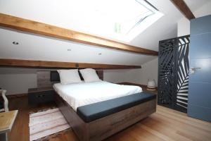B&B / Chambres d'hotes Au coeur de la Roque d'Antheron - Aux portes du Luberon : photos des chambres