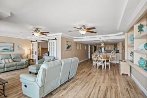 Direct Beachfront - Ocean Views - Las Brisas #103