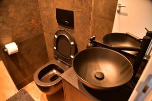 Bella Superior Studio