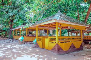 Don Arc White Beach Resort