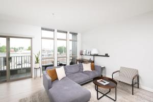 Walkers Point Apt with Gym and Balcony