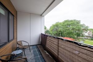 East Side Luxury 1BR Apt - Near Brady St with Balcony and Lounge